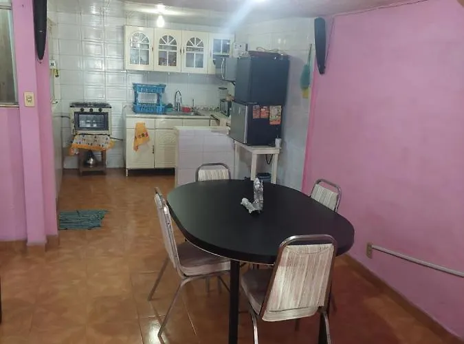 Casa Compartida, Habitacion Privada Para 4 Adultos 1 Nino